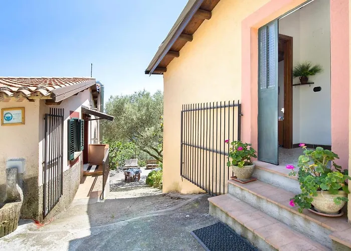 Rifugio Galluzzi Nyaraló Ciminà